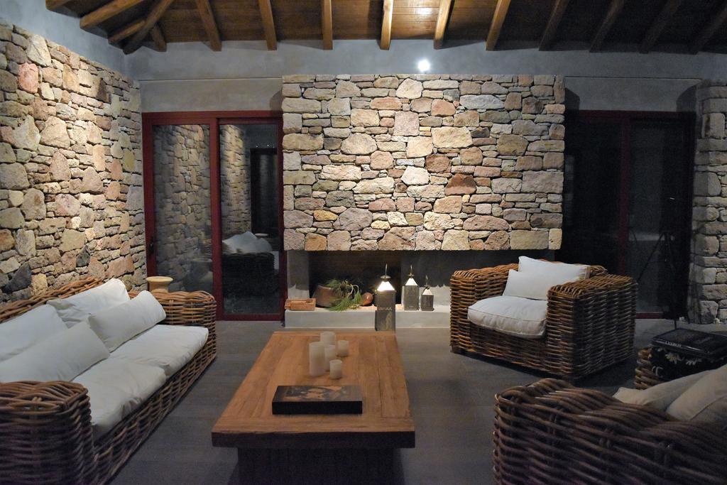 Villa Molivos Views ميثيمْنا المظهر الخارجي الصورة