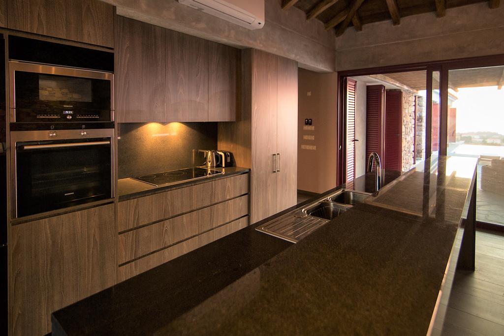 Villa Molivos Views ميثيمْنا المظهر الخارجي الصورة
