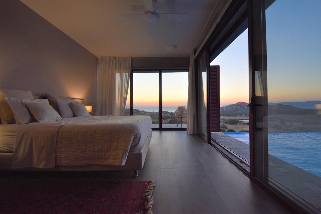 Villa Molivos Views ميثيمْنا المظهر الخارجي الصورة